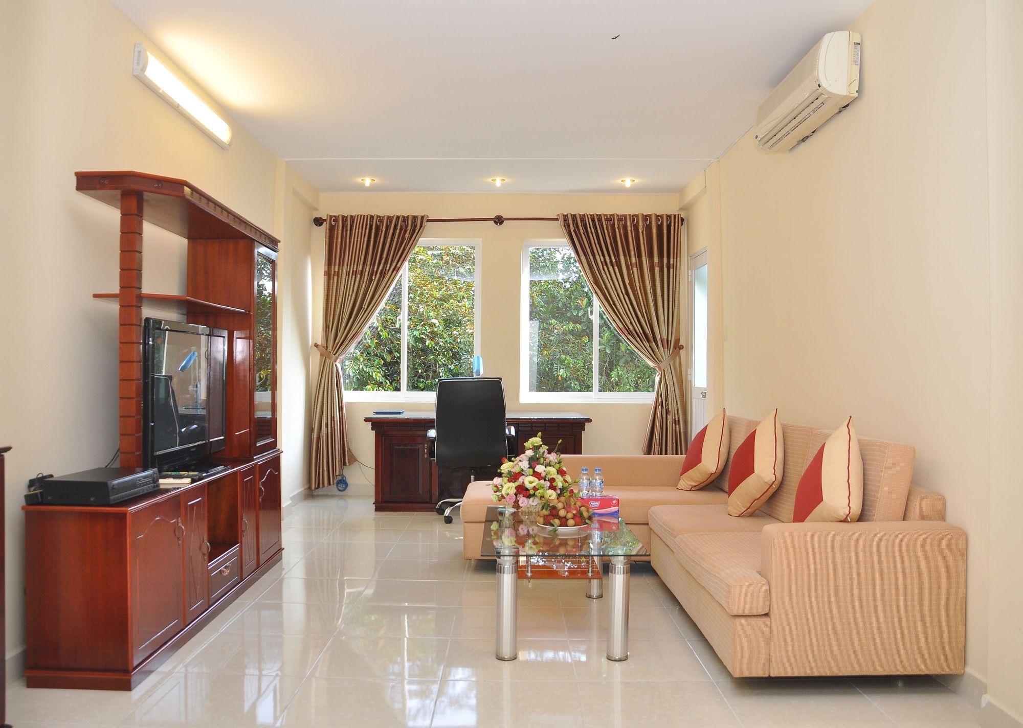 Lam Son Hotel & Apartments Вунг Тау Екстериор снимка